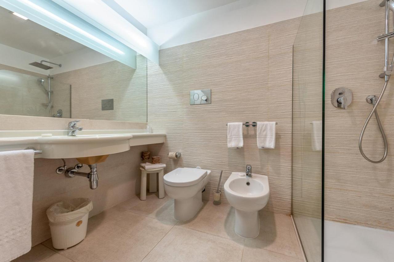 Acacia Palace (Adults Only) Marina di Ragusa Kültér fotó